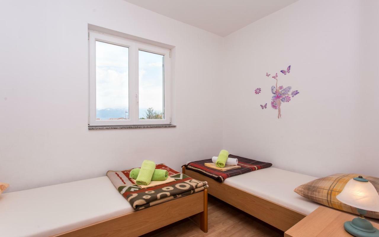 Apartments Kraljic I Baška Eksteriør billede